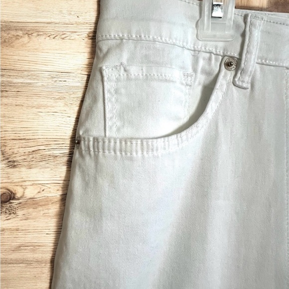Faded Glory Cropped White Jean Pants  Women 16W Mid Rise Stretch NWOT - Picture 3 of 7
